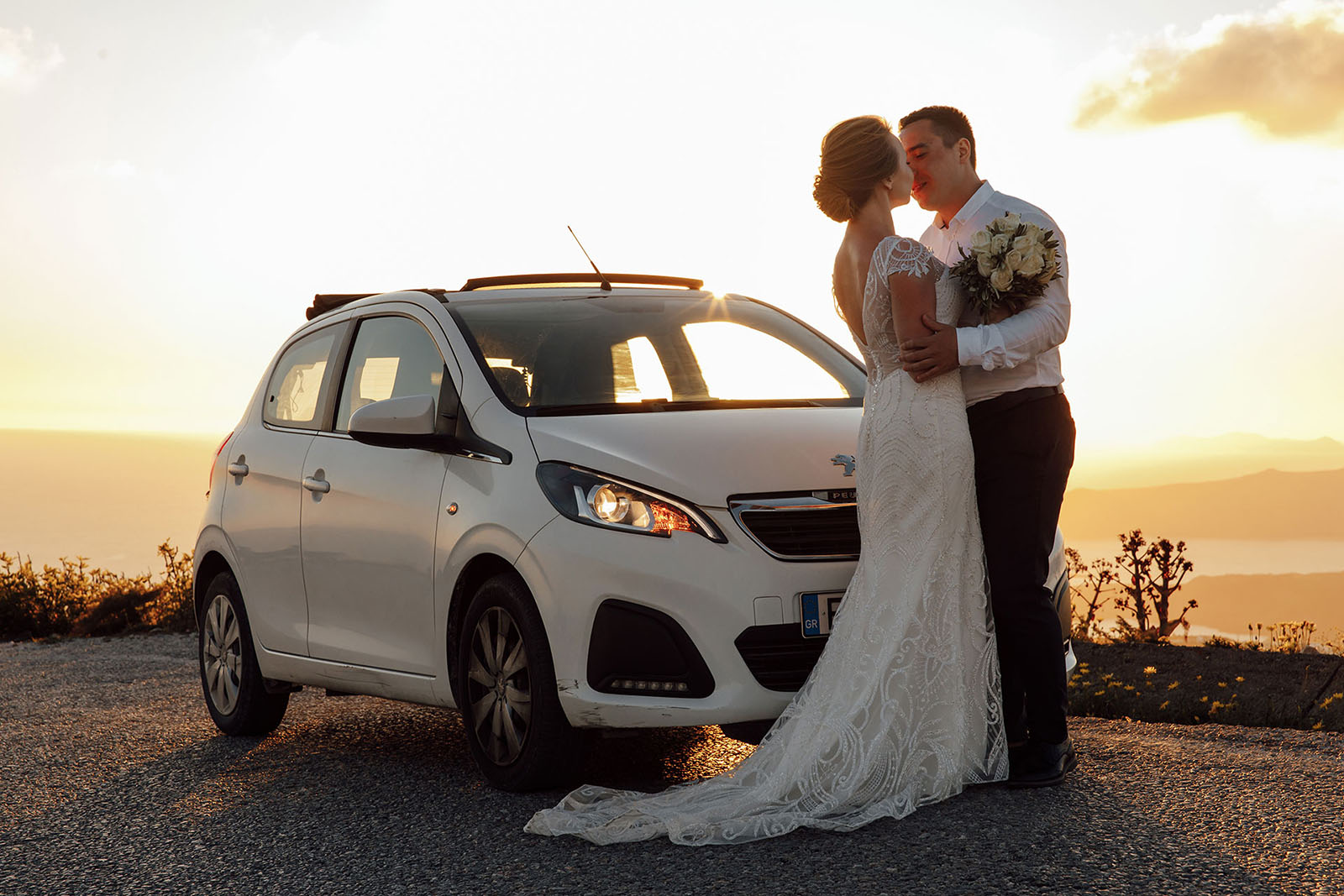 Auto rent Santorini saarel: свадьба на санторини, свадебное агентство Julia Veselova - Фото 3